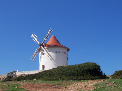 Le moulin Franceschi (dit moulin Mattéi) est un ancien moulin à vent situé sur la commune française d'Ersa en Haute-Corse